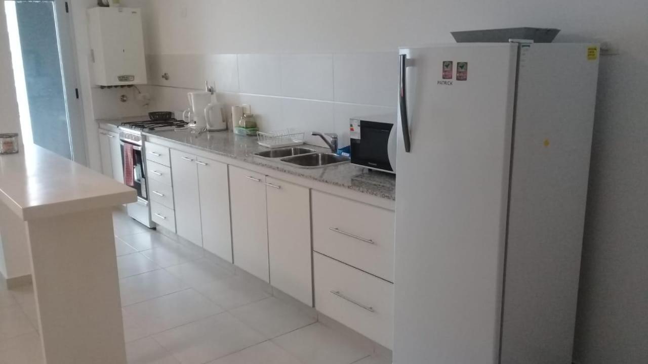 Appartamento Veluvi Puerto Madryn Esterno foto